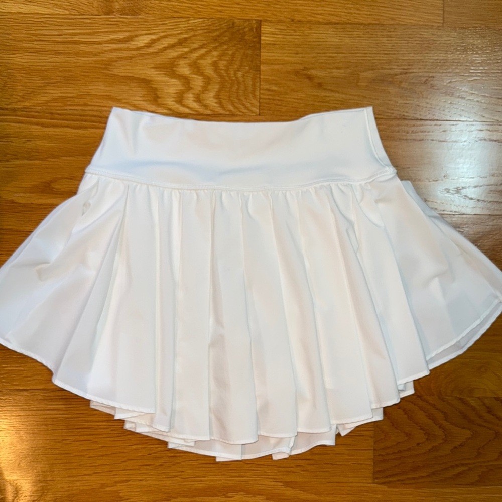 Aerie OFFLINE White Pleated Skirt